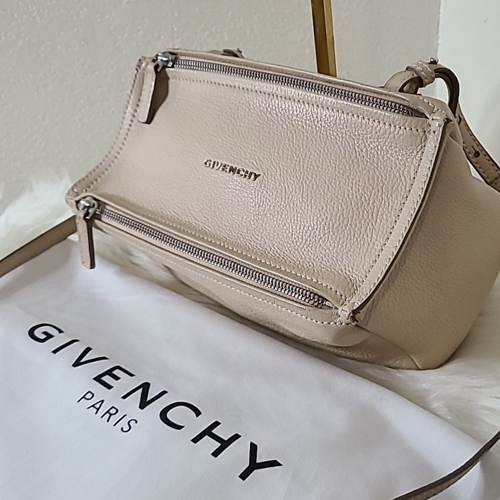 💯 Authentic Givenchy Pandora Mini - Nude Pink 🍀 - Picture 10 of 16